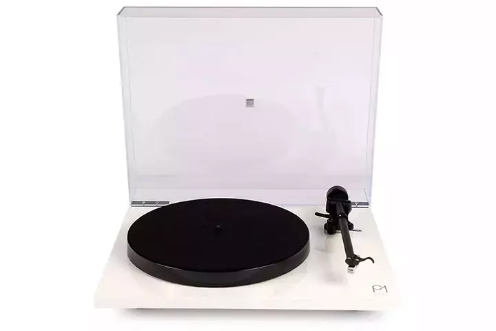 REGA - Planar 1 Turntable