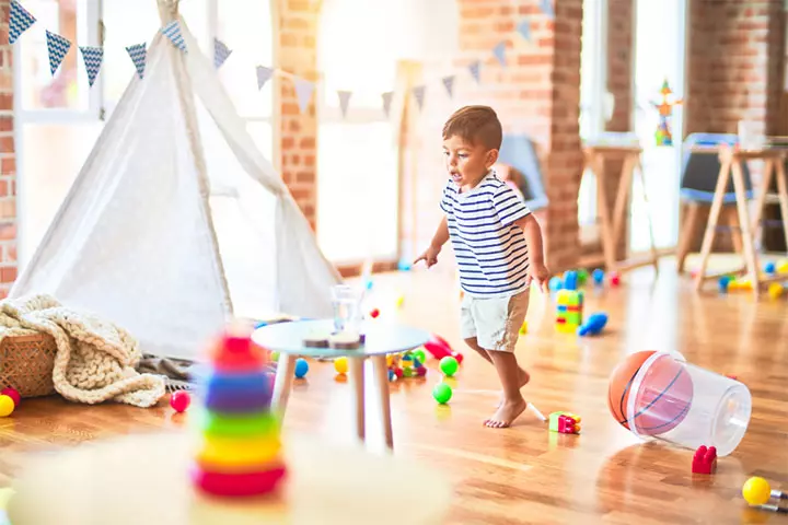 Throw in the basket cleaning games for girls and boys