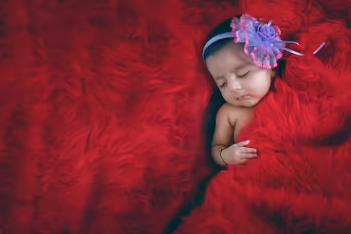 8 Baby Girl Names Inspired By Diwali