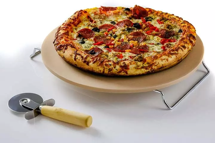 Ovente Ceramic Flat 13 Inch Pizza Stone Set