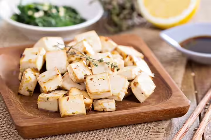 Baked tofu with guacamole recipe for kids Baked tofu with guacamole recipe for kids