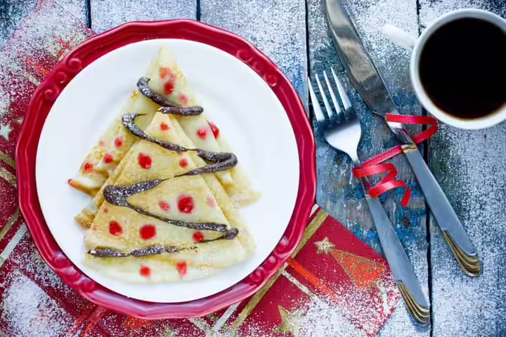 Christmas Tree Crepes