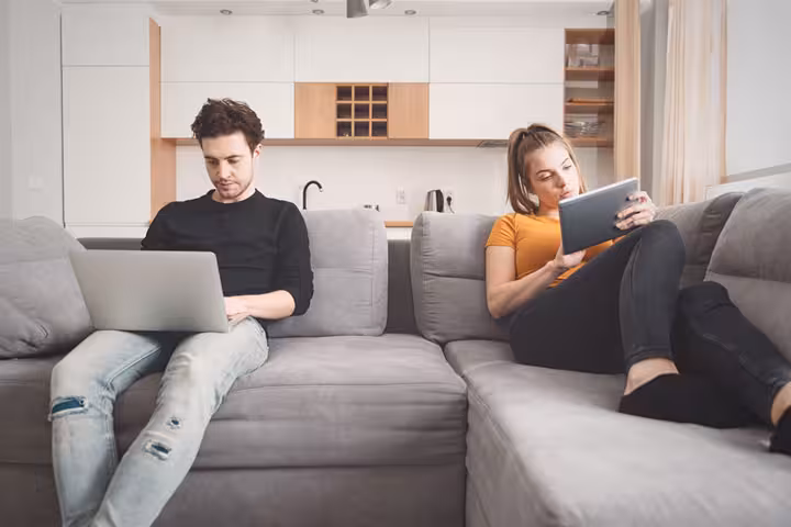 What Does Living Apart Together Mean And Does It Work-1