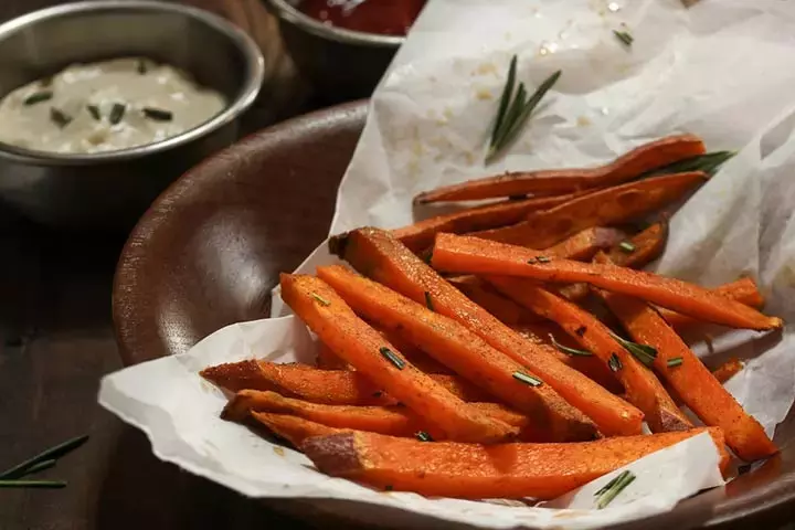 Baked sweet finger foods for baby