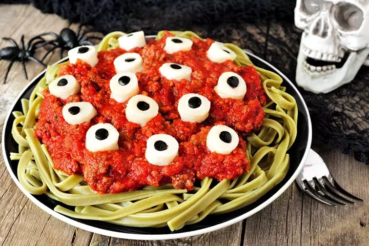 Eyeball pasta 