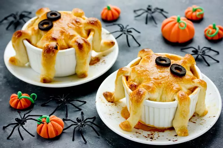 Halloween octopus pot pie