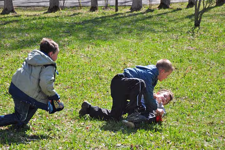 Tips For Parents To Stop Kids From Fighting
