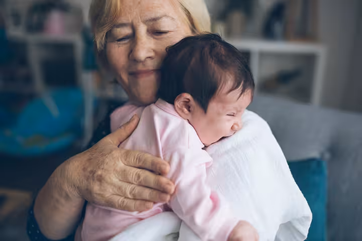 Using Dr. Harvey Karp 5 S’s Method To Soothe A Baby