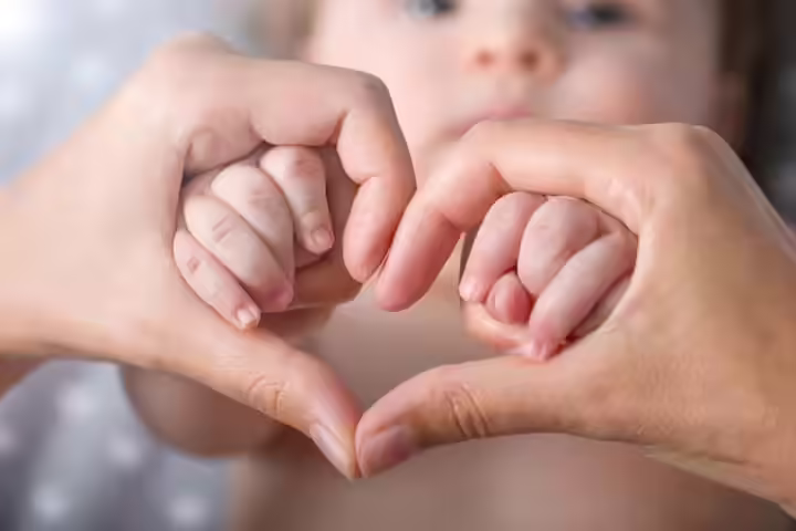 Babies Can Communicate Via Their Hands