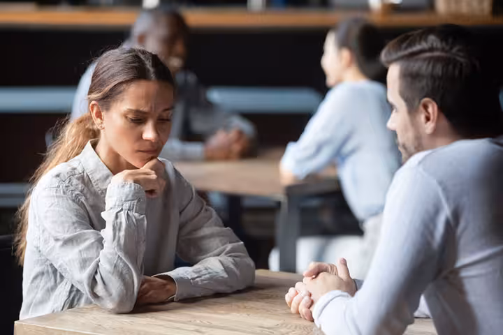 35 Red Flags In Dating You Need To Watch Out For