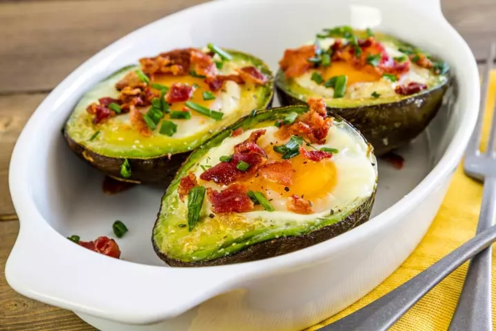 Avocados for kids, baked egg in avocado