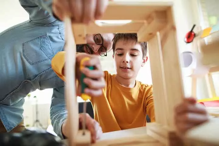 DIY Wood kits as experience gift for kids