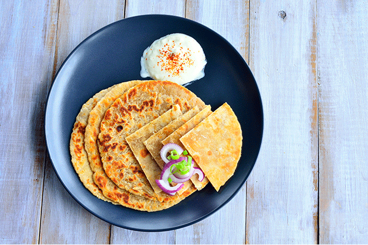 Onion Parata For Babies in Hindi