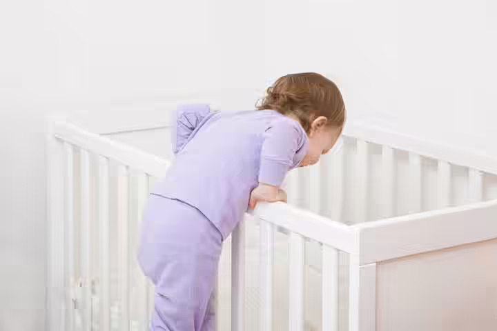 When To Transition A Toddler To Bed