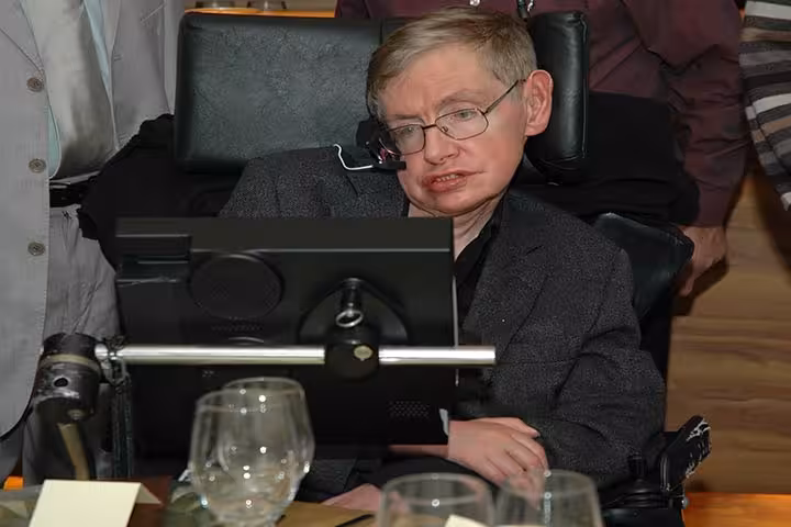 10 Fascinating Facts About Stephen Hawking For Kids