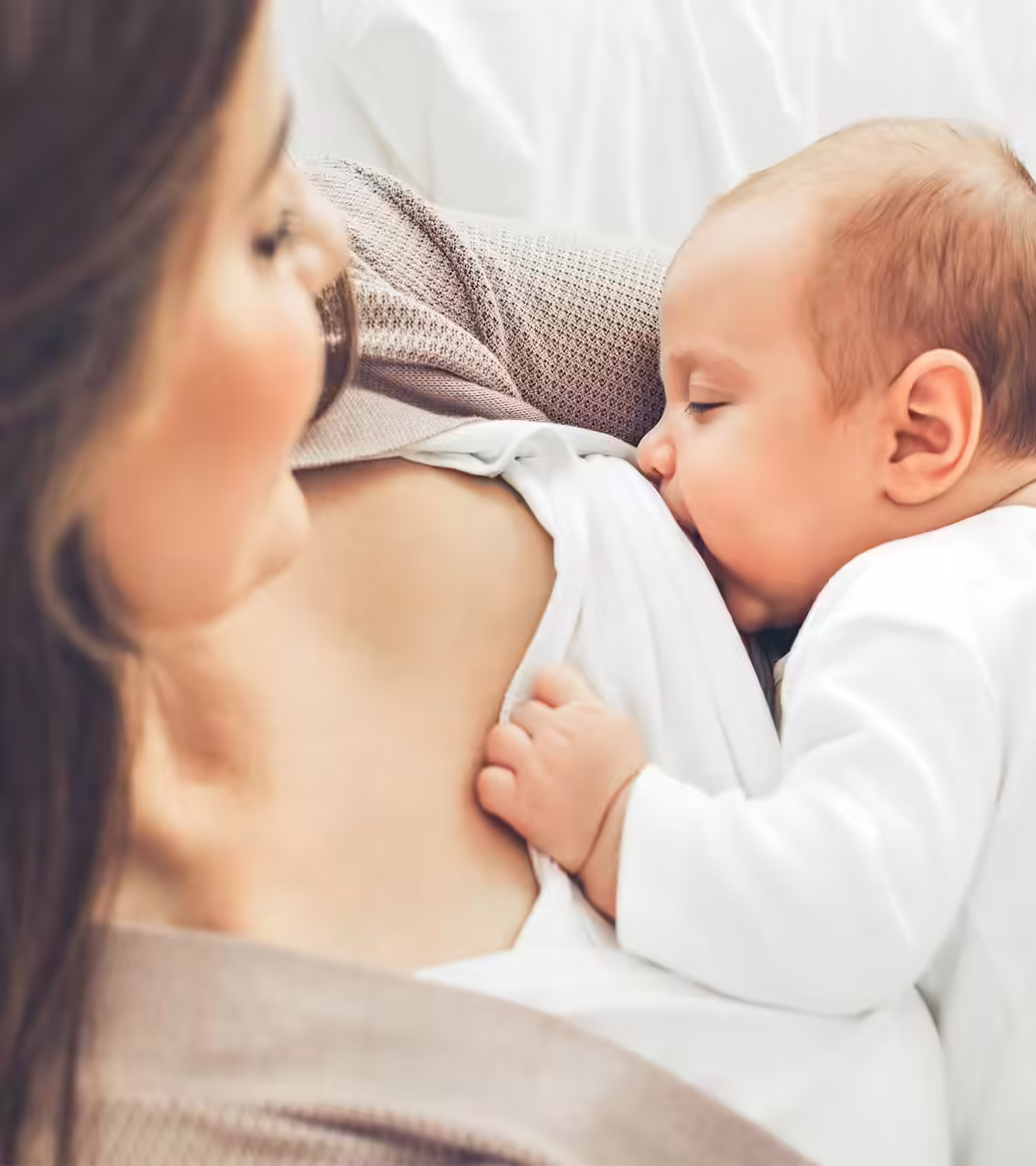Deep Latch Breastfeeding In Hindi