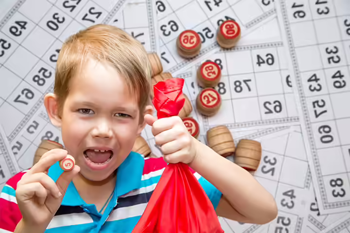 Bingo, social distancing games for kids