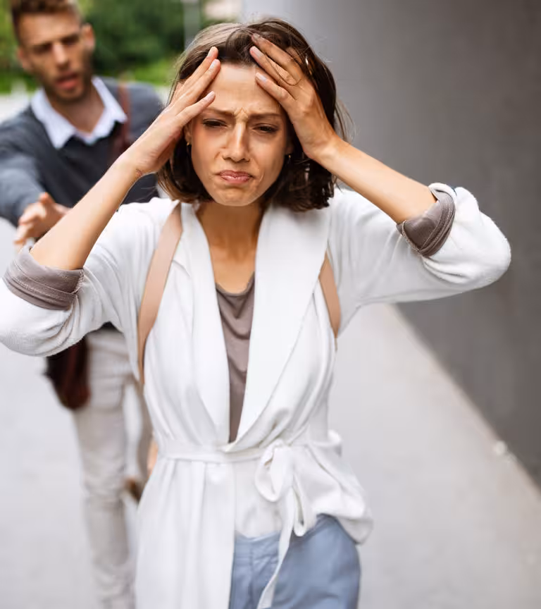 27 Signs To Know When To Break Up With Someone You Love