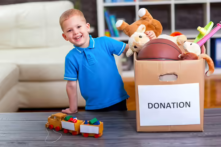 Donate old toys for cleaning with kids Donate old toys for cleaning with kids