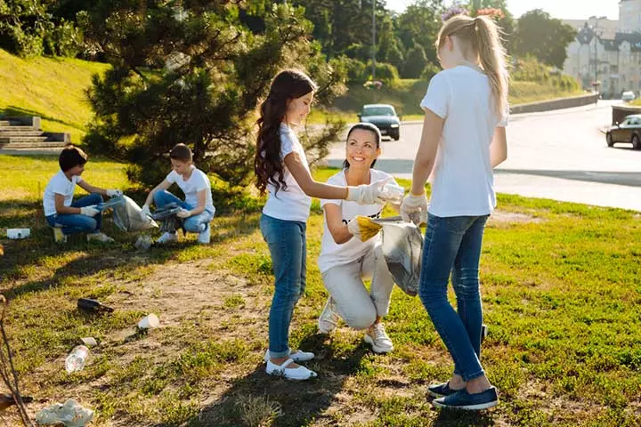 Organize a clean-up event as a fundraising idea for kids