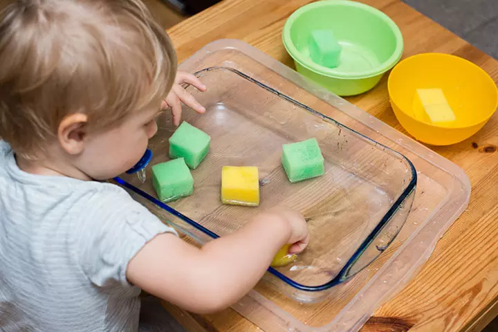 Sponge Squeeze activities for a 1 year old