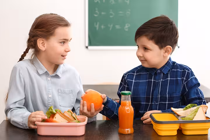 Teaching Kids To Share In Hindi