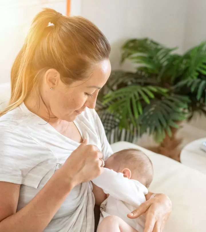 13 Steps For A Good Breastfeeding Latch & Techniques To Try
