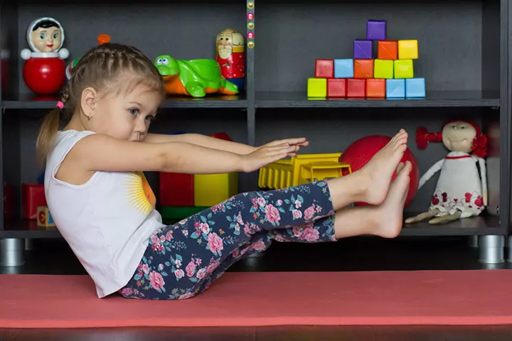 w-sitting position in babies, boat position