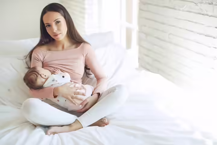 How To Use Cabbage Leaves For Engorgement, Mastitis, And Weaning