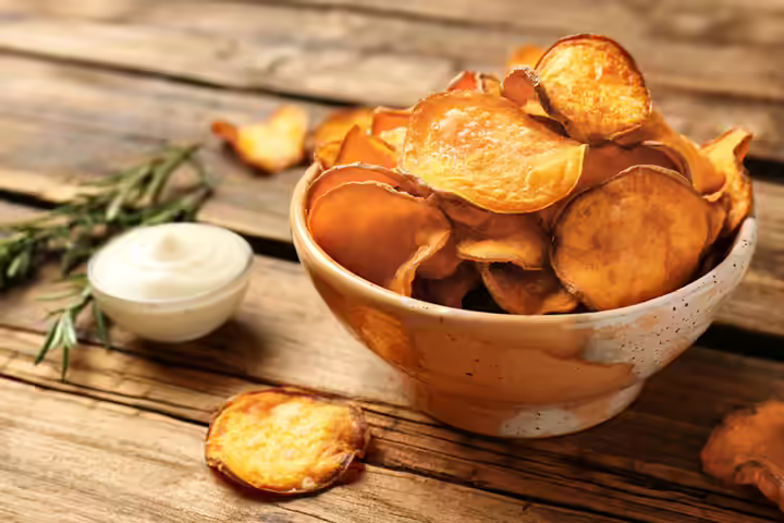 Baked sweet potato crisps with dip school lunch idea for kids Baked sweet potato crisps with dip school lunch idea for kids
