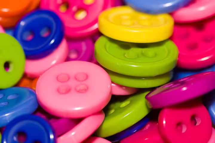 Button Sorting Cups math activity for preschoolers Button Sorting Cups math activity for preschoolers