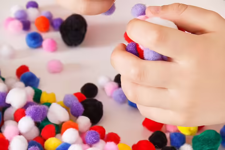 Colors And Patterns math activity for preschoolers Colors And Patterns math activity for preschoolers