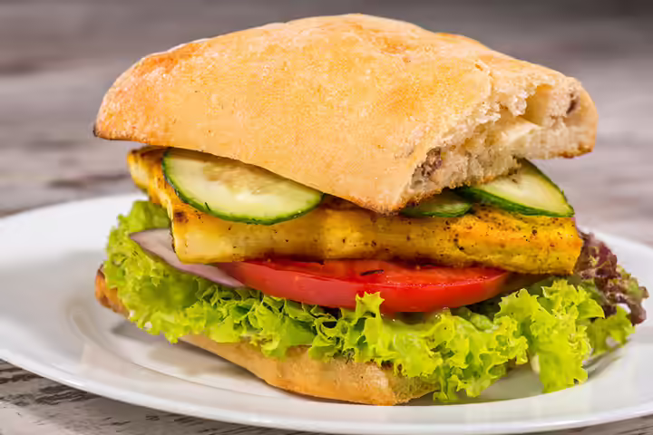 Grilled tofu and pesto sliders school lunch idea for kids Grilled tofu and pesto sliders school lunch idea for kids