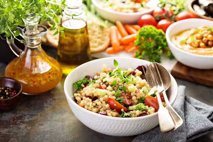 Pearl couscous with chickpeas and tomatoes school lunch idea for kids Pearl couscous with chickpeas and tomatoes school lunch idea for kids