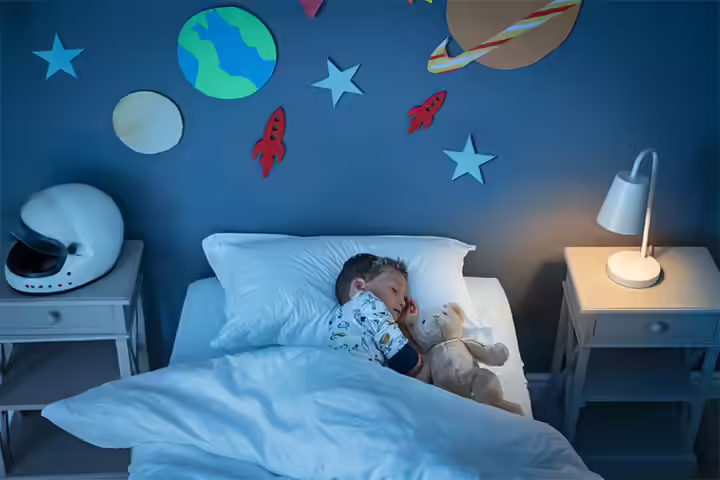 Starry night, toddler room idea for boys and girls Starry night, toddler room idea for boys and girls