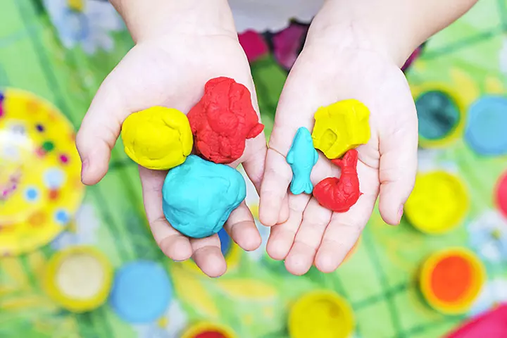 Tree Play Dough Number Mats math activity for preschoolers