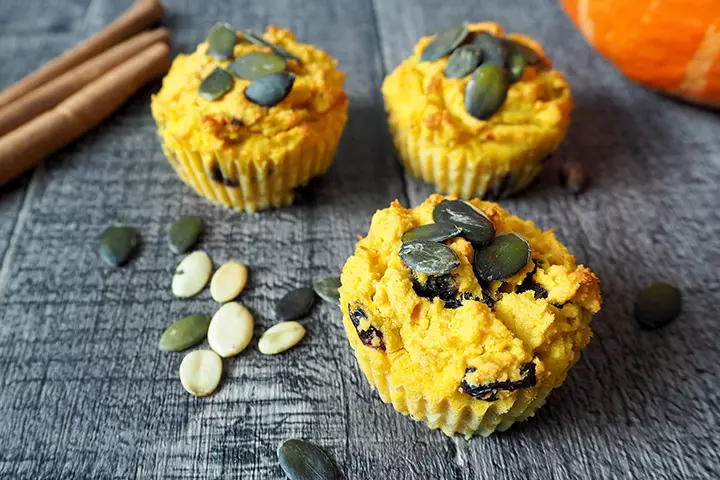 Vegan pumpkin muffins for kids