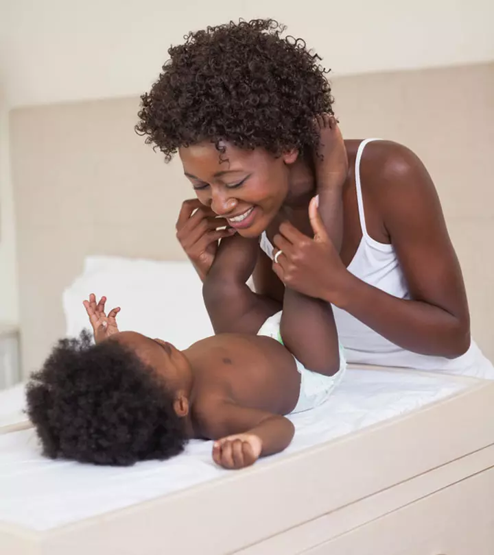 Breastfed Baby Poop What's Normal And What’s Different