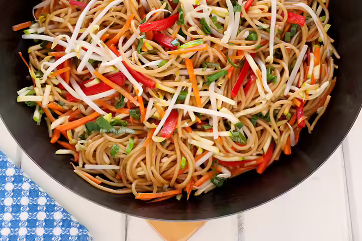 Vegetable chow mein hot lunch ideas for kids Vegetable chow mein hot lunch ideas for kids
