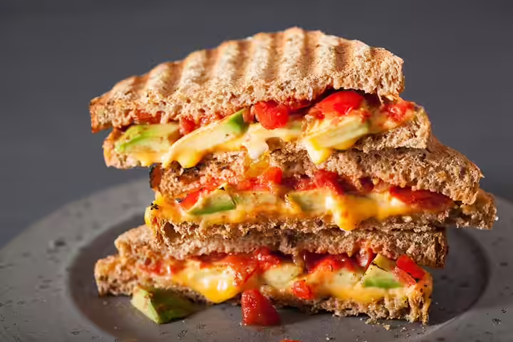 Veggie grilled cheese sandwich hot lunch ideas for kids Veggie grilled cheese sandwich hot lunch ideas for kids