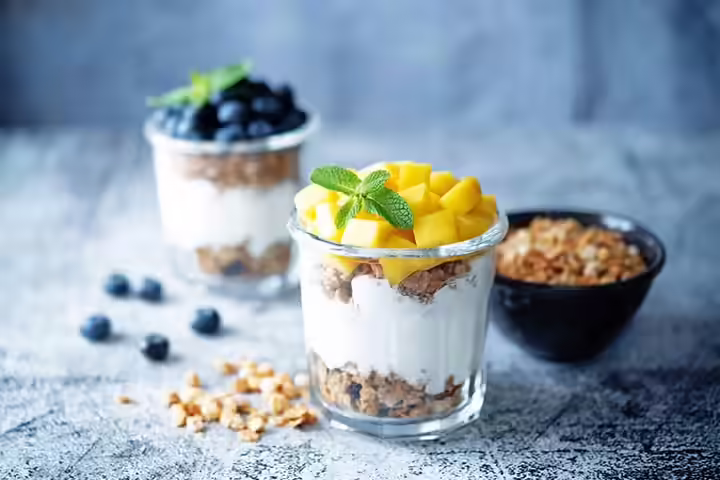 Blueberry parfait healthy snacks for kids Blueberry parfait healthy snacks for kids