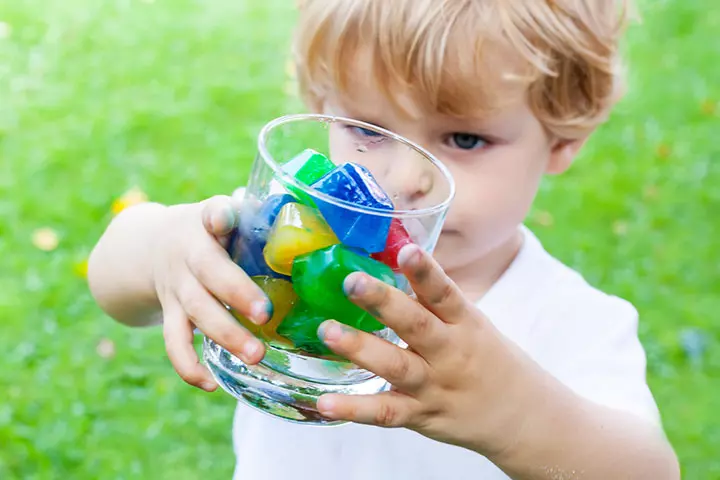 Colored ice rainbow activity for preschoolers