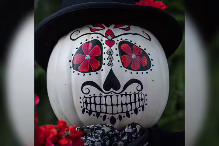 Day of the Dead pumpkin face painting idea for kids Day of the Dead pumpkin face painting idea for kids