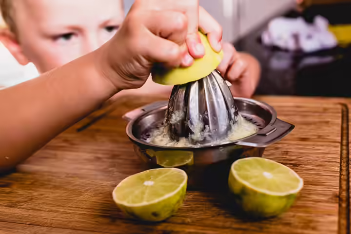 Squeezing lemons for deep breathing exercises for kids Squeezing lemons for deep breathing exercises for kids