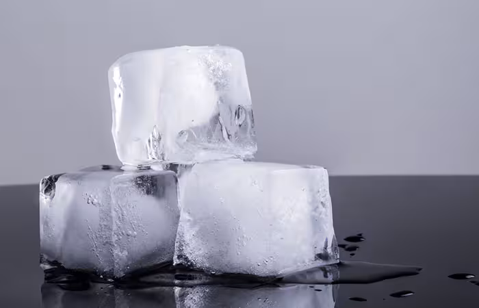 Cold Compress for Lip Pimples in Hindi