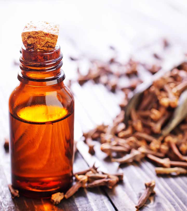 लौंग के तेल के 14 फायदे और नुकसान – All About Clove Oil in Hindi