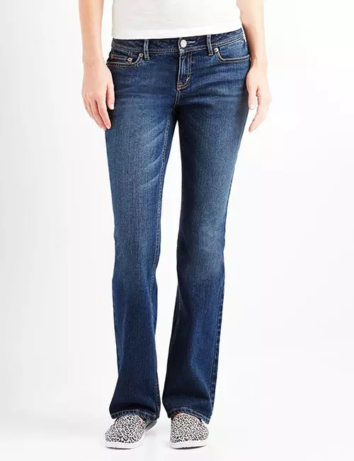 Best Comfortable Jeans For Curvy Women - Low Rise Curvy Jeans