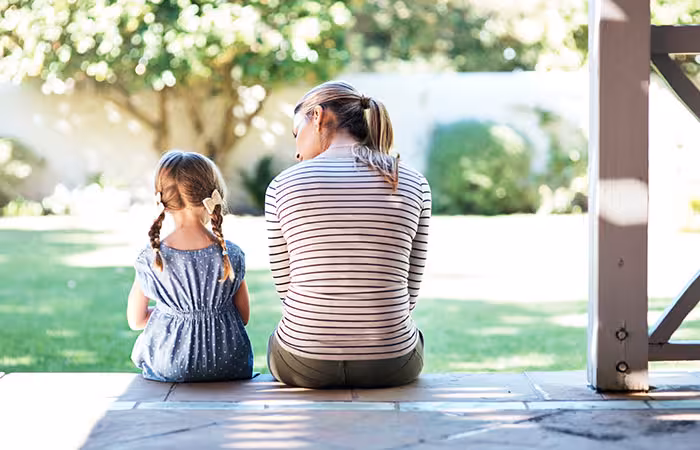 55+ Beautiful Mother Daughter Quotes In Hindi