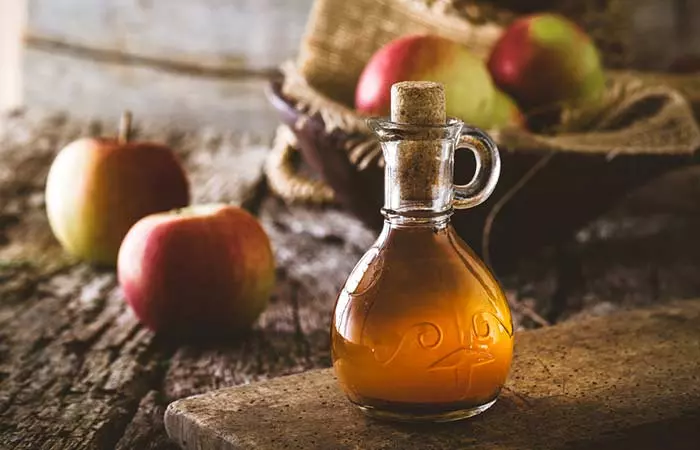 Apple vinegar