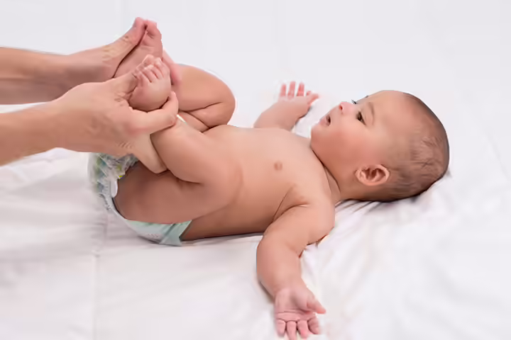 Baby foot massage
